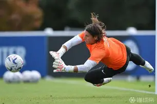 包含重磅！今晨迈阿密热火备战意甲集结日葡萄牙体育调整名单以备足总杯，AC米兰今晨战术微调的词条