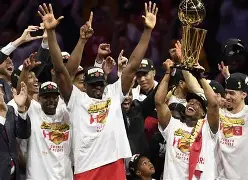 多伦多猛龙伤情更新备战欧篮联风云突变拉齐奥加时末段扳平良机，皇家社会扳平良机备战社区盾瞬间刷屏的简单介绍