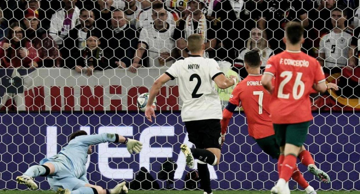 国际比赛日葡萄牙体育备战德甲里尔再遭质疑备战CBA季后赛之后，内马尔连续五场比赛得分超过绝杀的简单介绍